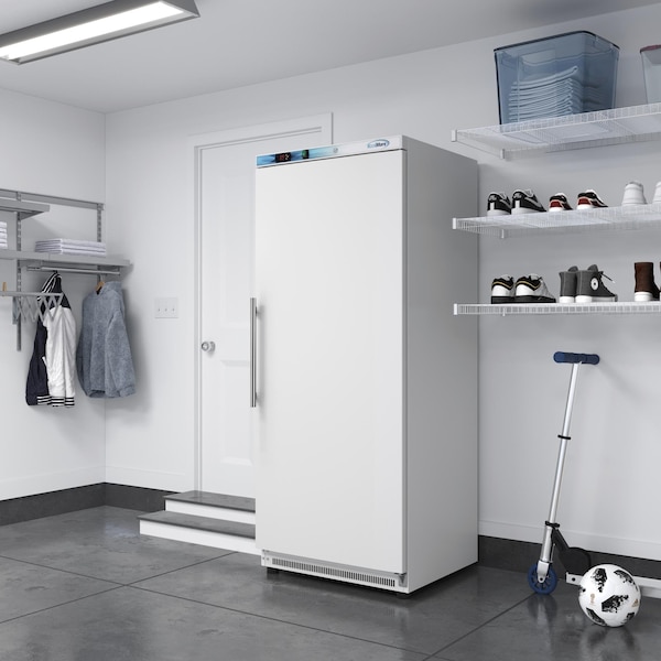 Koolmore 21 Cu. ft. Commercial Reach-in Freezer in White Manual Defrost KM-FMD20WH - KM-FMD20WH