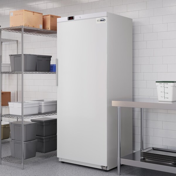 Koolmore 30 in. Commercial Auto-Defrost Reach-In Freezer, 21 cu. ft. in White KM-RIF-1D17C-WH - KM-RIF-1D17C-WH