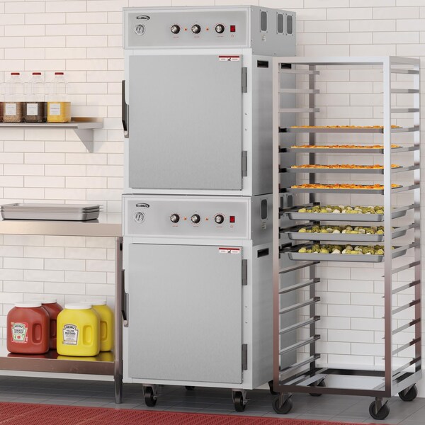 Koolmore 8-Pan Full-Size Commercial Cook And Hold Oven 3,000W/240V in Stainless-Steel - KM-CCAH3-2D