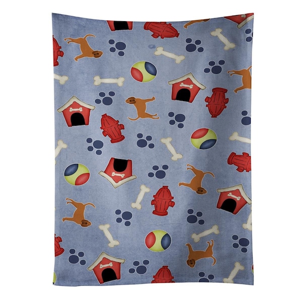 Carolines Treasures Dog House Collection Bloodhound Kitchen Towel - BB4050KTWL