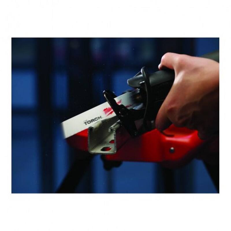 Milwaukee 9 in. 18 TPI Torch BiMetal Hojas de sierra reciproca para cortar metal mediano SAWZALL (paquete de 15) - 48-00-5788S-48-00-5788S-48-00-5788S