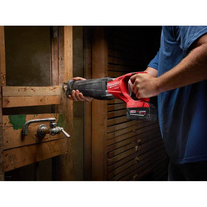 Conjunto de cuchillas de demolición reciprocantes Milwaukee Sawzall (13 piezas) con juego de cuchillas Sawzall gratis (10 piezas) - 49-22-1113-49-22-1110