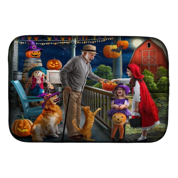 Carolines Treasures 14 x 21 in. Halloween At Grandpas Golden Retriever Dish Drying Mat - PTW2072DDM