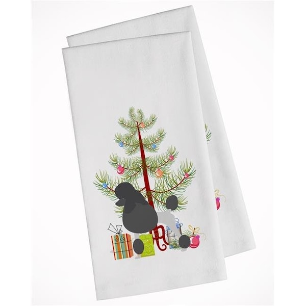 Carolines Treasures Carolines Treasures BB2957WTKT Poodle Merry Christmas Tree White Kitchen Towel - Set of 2 - BB2957WTKT