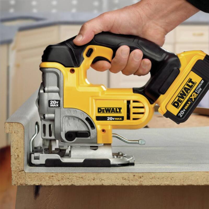 DEWALT Hoja de sierra de calar para corte de metal mediano de 3-5/8 pulgadas y 18 TPI (paquete de 5) - DWAJTDCB318TC5
