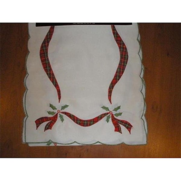 Tapestry Trading Tapestry Trading ZC09008-1436 14 x 36 in. Embroidered Christmas Ribbon Cutwork Placemats - ZC09008/1436