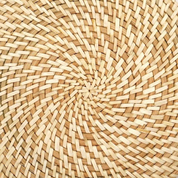 Vintiquewise Decorative Round 25'' Natural Woven Handmade Rattan Placemats, PK 4 - QI004239-25