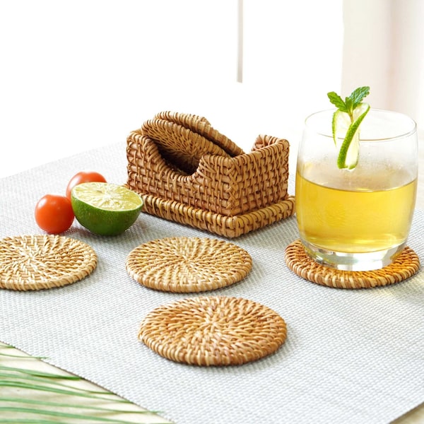 Vintiquewise Honey Brown Round Natural Rattan Placemats with Rectangular Holder, PK 6 - QI004240
