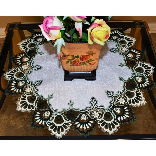 Sinobrite H8139-G-024 24 in. Green European Lace with White Antique Fabric Doily - H8139/G-024