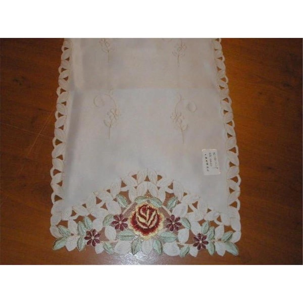 Fastfood mh10109-1472 14 x 72 in. Embroidered Burgundy Rose And Lacy Cutwork Table Runner, Ivory - FA2570243