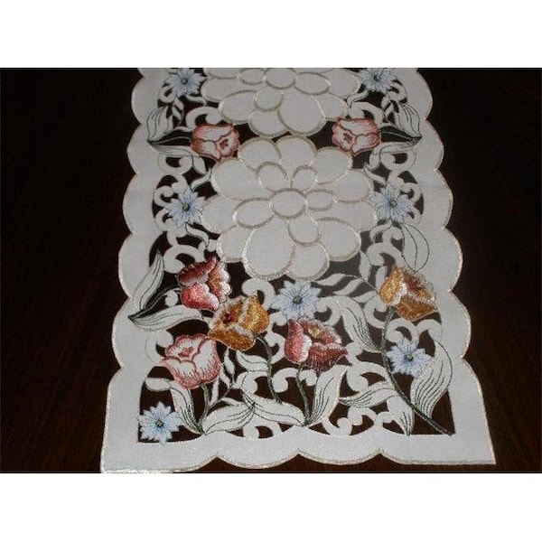 Tapestry Trading Tapestry Trading LY0046-16-2PK 16 in. Embroidered Tulips Cutwork Doilies; Ivory - LY0046/16/2PK