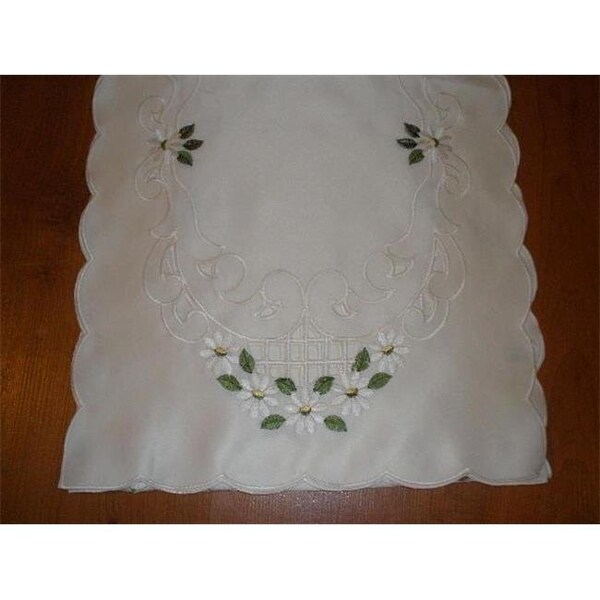 Tapestry Trading Tapestry Trading ZC0800296-14-PK2 14 in. Embroidered Daisies And Lacy Cutwork Doilies - ZC0800296/14/PK2