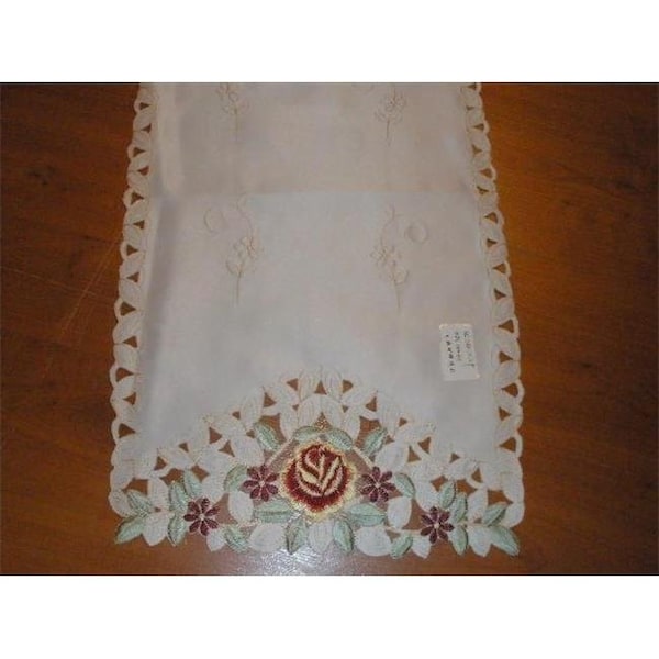 Tapestry Trading Tapestry Trading MH10109-1454 14 x 54 in. Embroidered Burgundy Rose And Lacy Cutwork Table Runner; Ivory - MH10109/1454