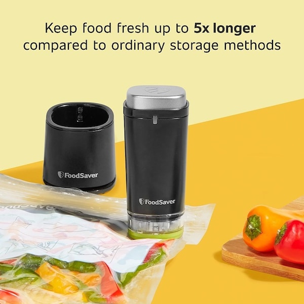 Mr. Coffee FoodSaver Cordless Handheld Food Vacuum Sealer, 2.5 W, Black - 2159391