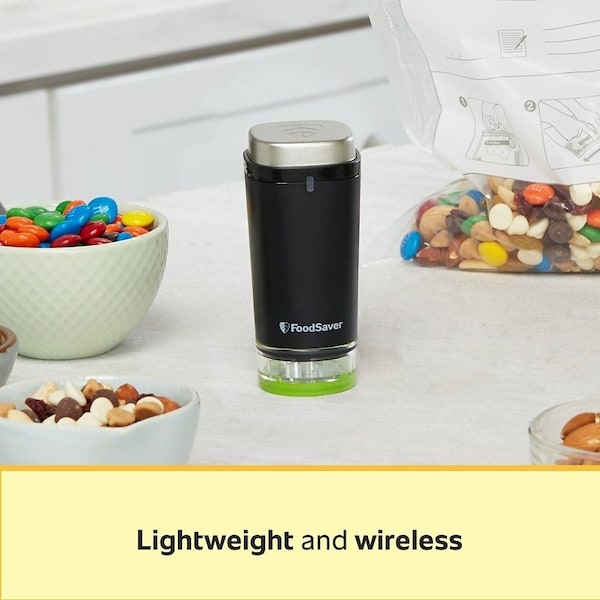 Mr. Coffee FoodSaver Cordless Handheld Food Vacuum Sealer, 2.5 W, Black - 2159391