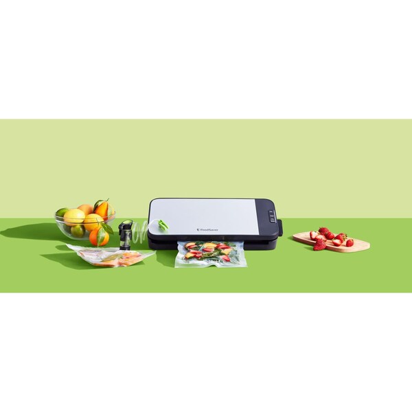 Foodsaver FoodSaver Black/Silver Food Vacuum Sealer - 2170105