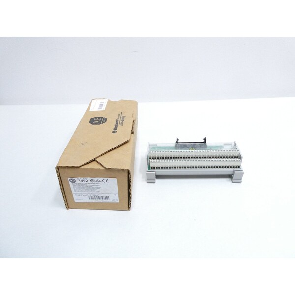 Interfaz fusible aislada de 40 puntos Allen Bradley SER C MÓDULO PLC Y DCS – 1492-IFM40F-FS120A-4