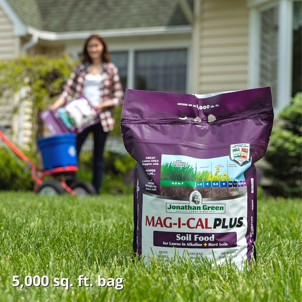 Jonathon Green Jonathan Green Mag-I-Cal Plus for Lawns in Alkaline and Hard Soil Annual Program Lawn Conditioner Fo - 11356