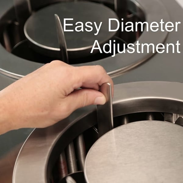 Lakeside Adjust-A-Fit Heated 3 Stack Plate Dispenser Cabinet; 4-1/4" to 7-1/2" - 955