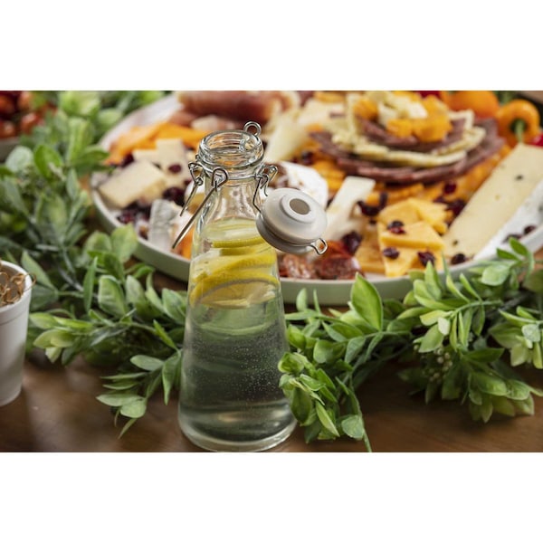 Tablecraft Round Resealable Carafe, Clr Glass, 17 oz - 10725