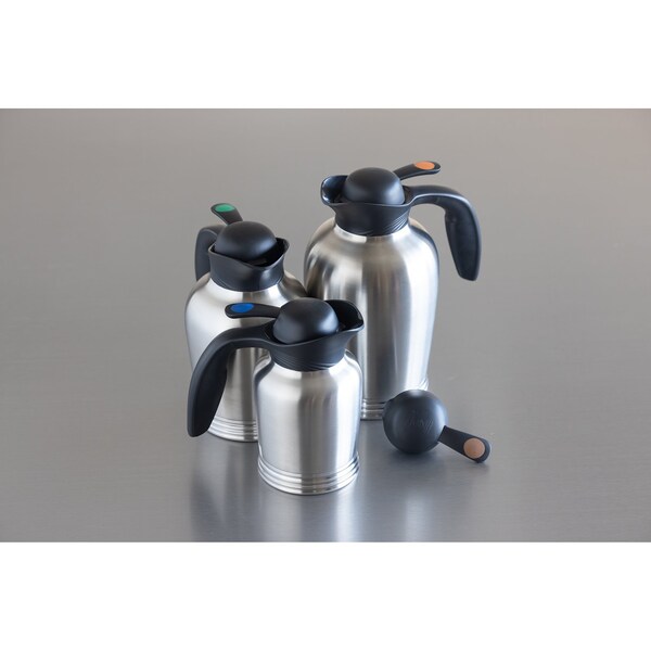 Service Ideas Ergoserv Carafe, Vacuum Insulated, 0.6 Liter, 20 oz, Stainless/Black - 10-00006-000