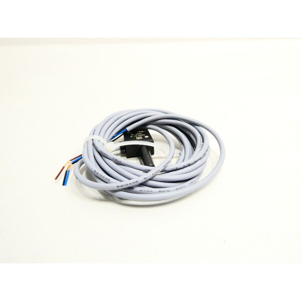 SENSOR DE PRESIÓN Festo 0-1BAR 18-30V-DC - SPAE-V1R-S6-PNLK-2.5K 8001441