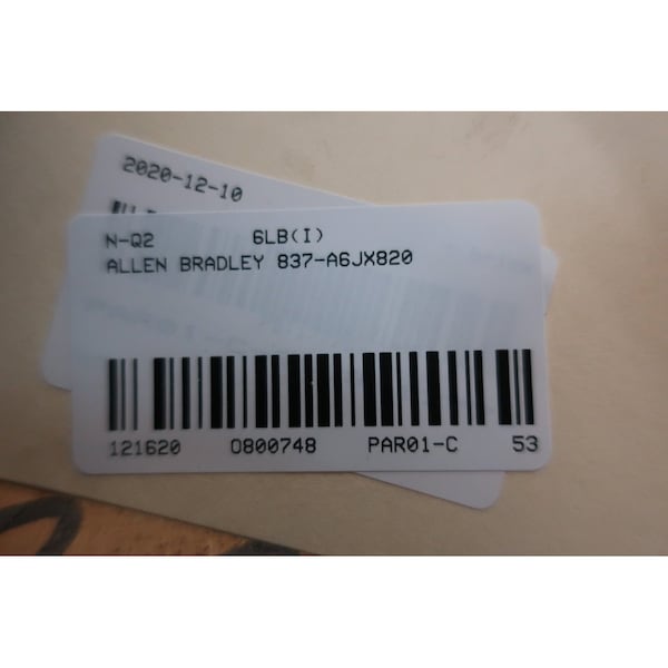 Controlador de temperatura Allen Bradley 837-A6X820 140-260F 600V-Ac - 837-A6X820