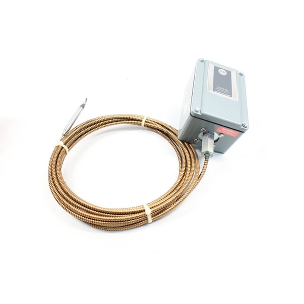 Controlador de temperatura Allen Bradley 837-A6X820 140-260F 600V-Ac - 837-A6X820