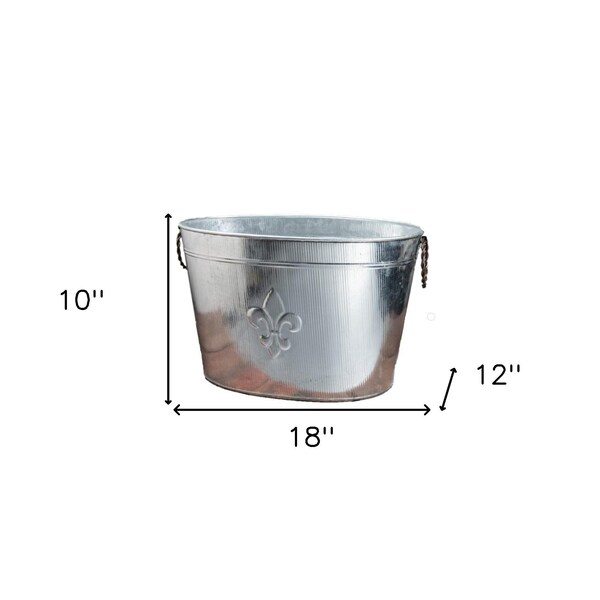 Homeroots Oval Silver Ribbed Fleur De Lis Beverage Tub - 384108