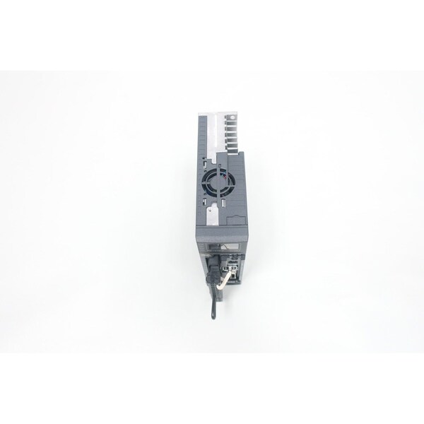 Accionamientos y amplificador de servomotor Keyence 0-400Hz 200-230V-CA 0-230V-CA 3Ph 200W - SV-020L2