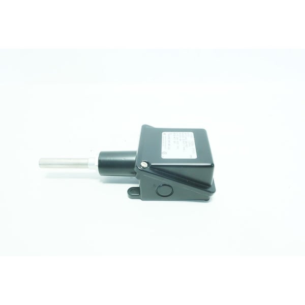 Controlador de temperatura Ue United Electric 15140F 480VAC - B100 13546
