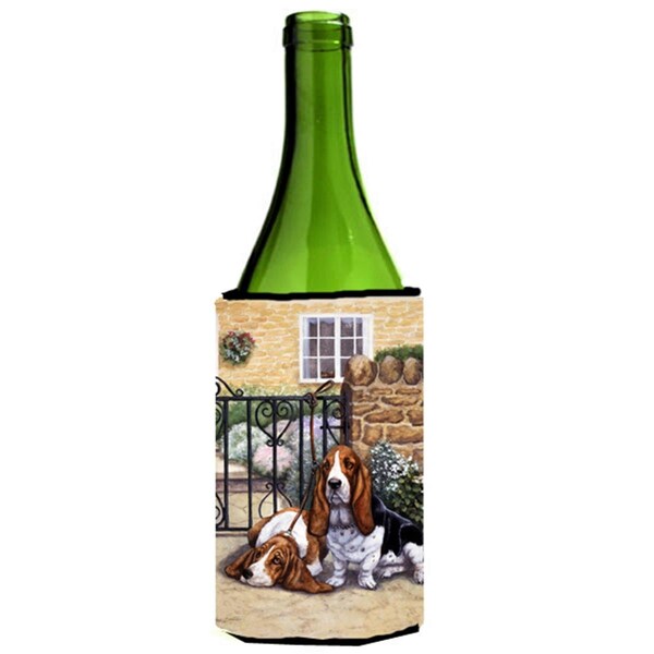 Carolines Treasures Basset Hound at the Gate Wine Bottle Can cooler Hugger - BDBA0312LITERK