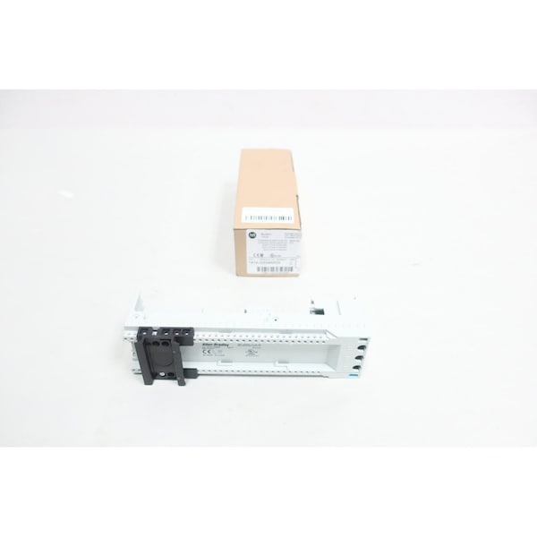Adaptador de barra de bus estándar Allen Bradley, 141AGS54RR25 - 141A-GS54RR25