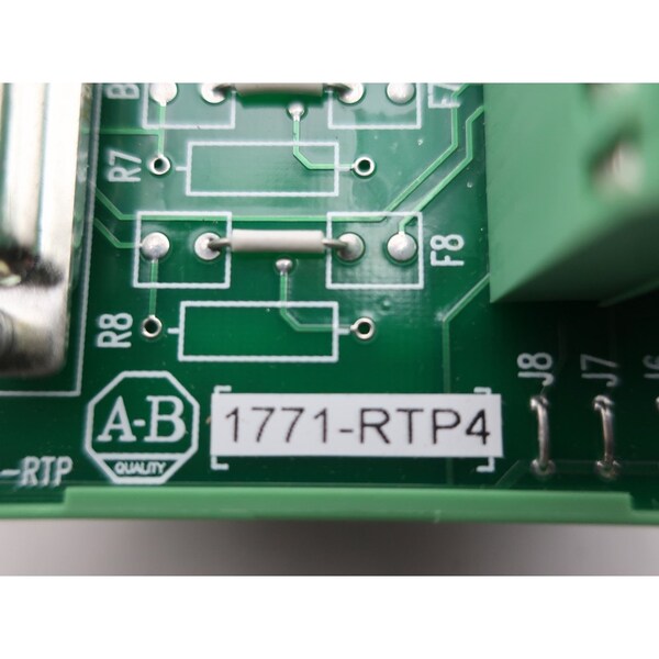 Panel de terminación RMT SER A para partes y accesorios de PLC y DCS - 1771RTP4A