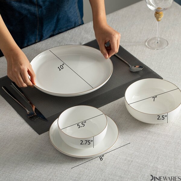 Dinewares Perlaceo Luxurious Collection of 32-Piece White with Gold Rim Bone China Dinnerware Set - - QI004761.32