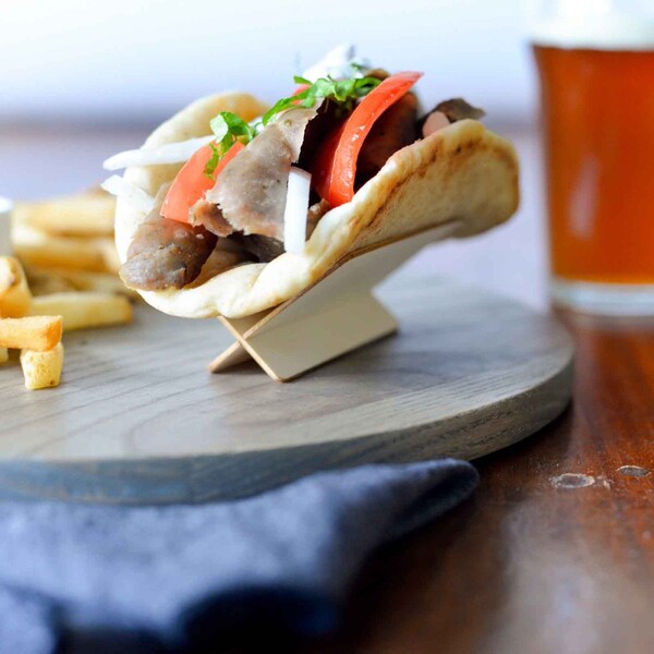 Tablecraft Disposable Taco Taxi, Wood, 3.5x2.5x, PK50 - 10516