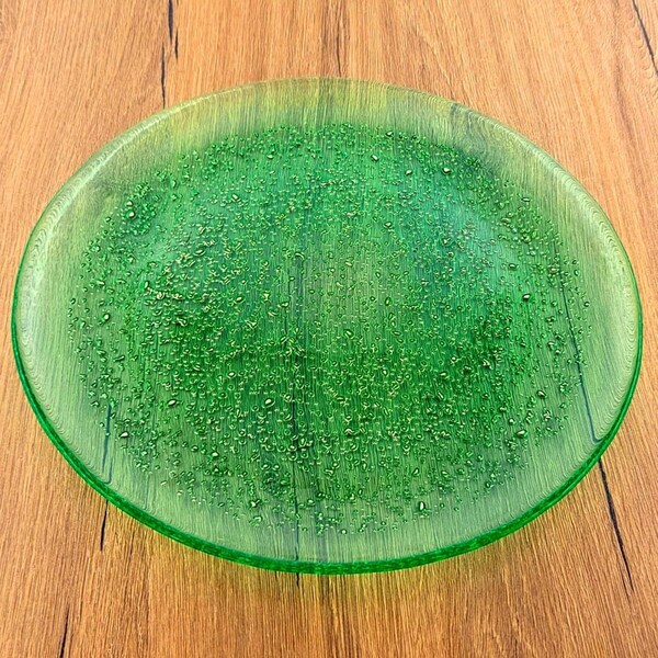 Red Pomegranate Collection 11 in. Isla Dinner Plate, Emerald & Gold - 0962-6