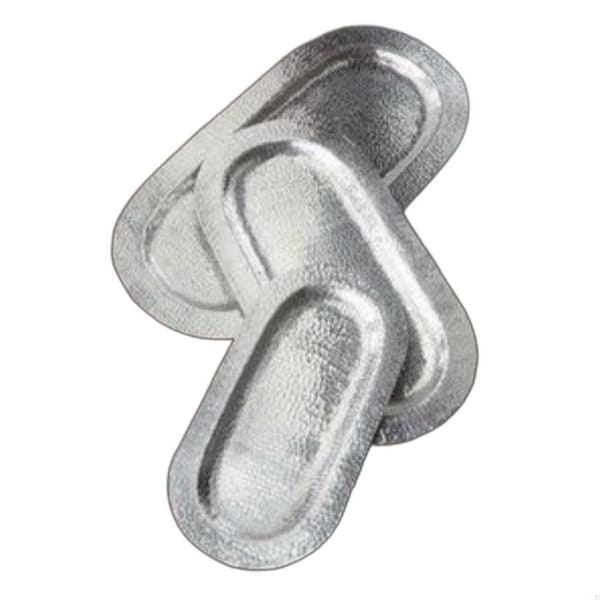 Homeroots 0.5 x 12 x 24 in. Capsule Shaped Silver Hammered Tray - 388589