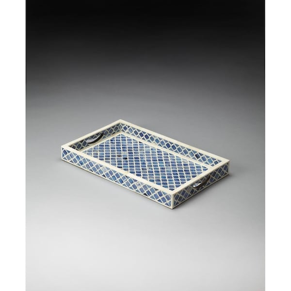 Homeroots 20 x 12 x 2 in. Blue Quatrefoil Bone Inlay Serving Tray - 388897