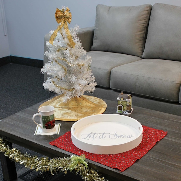 Elegant Designs "Let it Snow" 13.75" Round Wood Serving Tray with Handles - HG2013-WLS