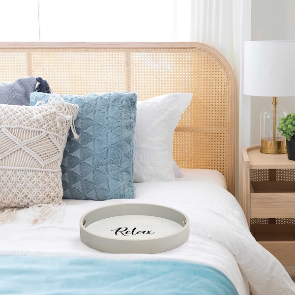 Elegant Designs "Relax" 13.75" Round Wood Serving Tray with Handles - HG2013-GYX