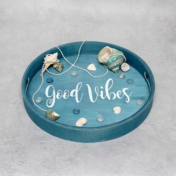 Elegant Designs "Good Vibes" 13.75" Round Wood Serving Tray with Handles - HG2013-BGV