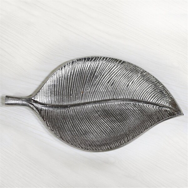 Bbh Homes 10.82 x 6.10 x 0.78 in. Handmade Silver Coated Decorative Aluminum Tray - UBBBVK037AB2020SC1HS