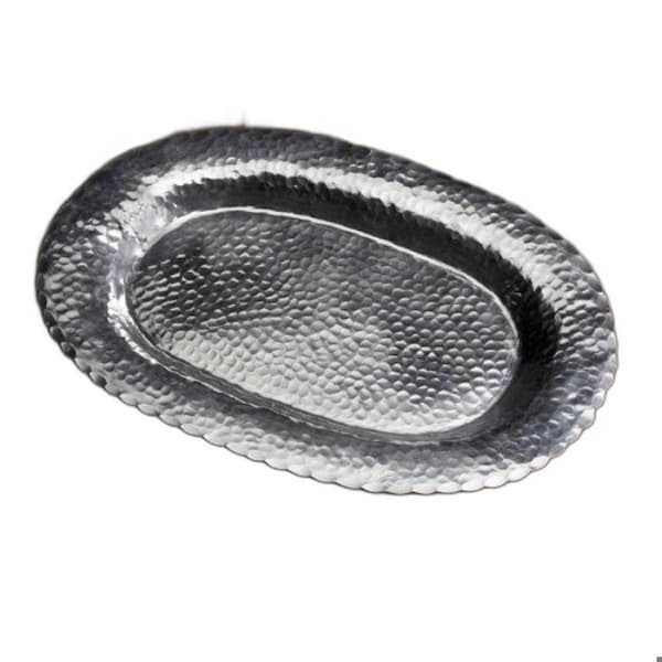 Homeroots 0.5 x 13 x 20 in. Traditional Scallop Oval Hammered Tray, Silver - 388592