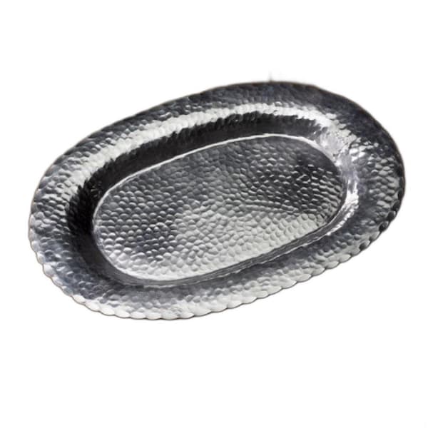 Homeroots 0.5 x 13 x 20 in. Traditional Scallop Oval Hammered Tray, Silver - 388592