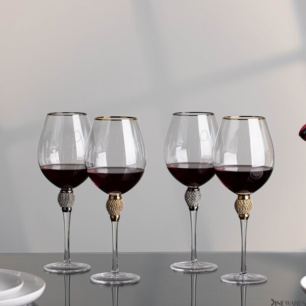 Dinewares Set of 4 Gold-Rimmed Red Wine Glasses with Diamond Rhinestone Accent - 18 oz, 10 Inches Tall - - QI004758.GD.4