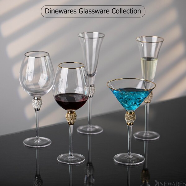 Dinewares Set of 4 Gold-Rimmed Red Wine Glasses with Diamond Rhinestone Accent - 18 oz, 10 Inches Tall - - QI004758.SI.4