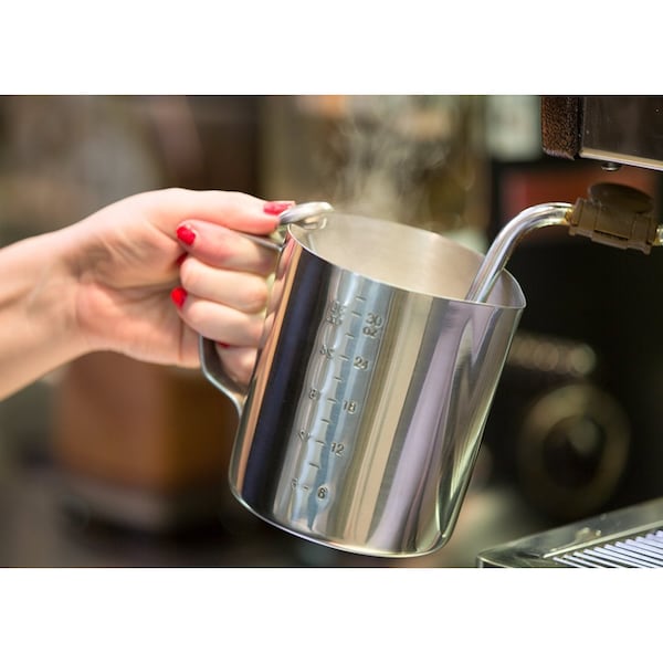 Service Ideas Frothing Pitcher, 32 oz. with 6 oz. Increment - FROTH326