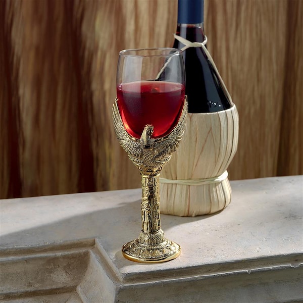 Design Toscano Goddess Isis Sculptural Wine Goblet - JQ9685