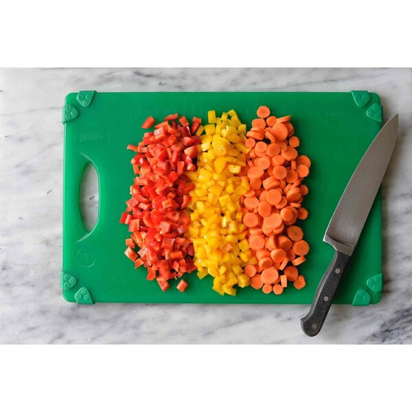 Tablecraft Grippy Cutting Board, Green, 12"X18"X.5" - CBG1218AGN